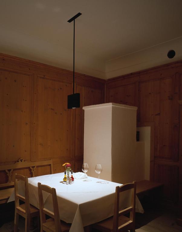 Hotel Gasthof Gruener Baum Glorenza Bagian luar foto