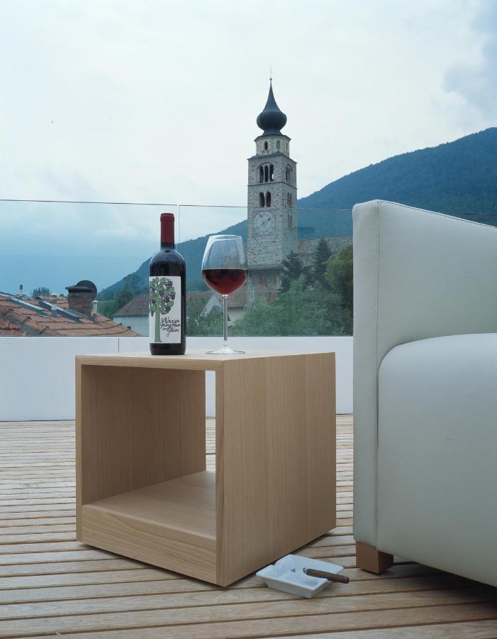 Hotel Gasthof Gruener Baum Glorenza Bagian luar foto