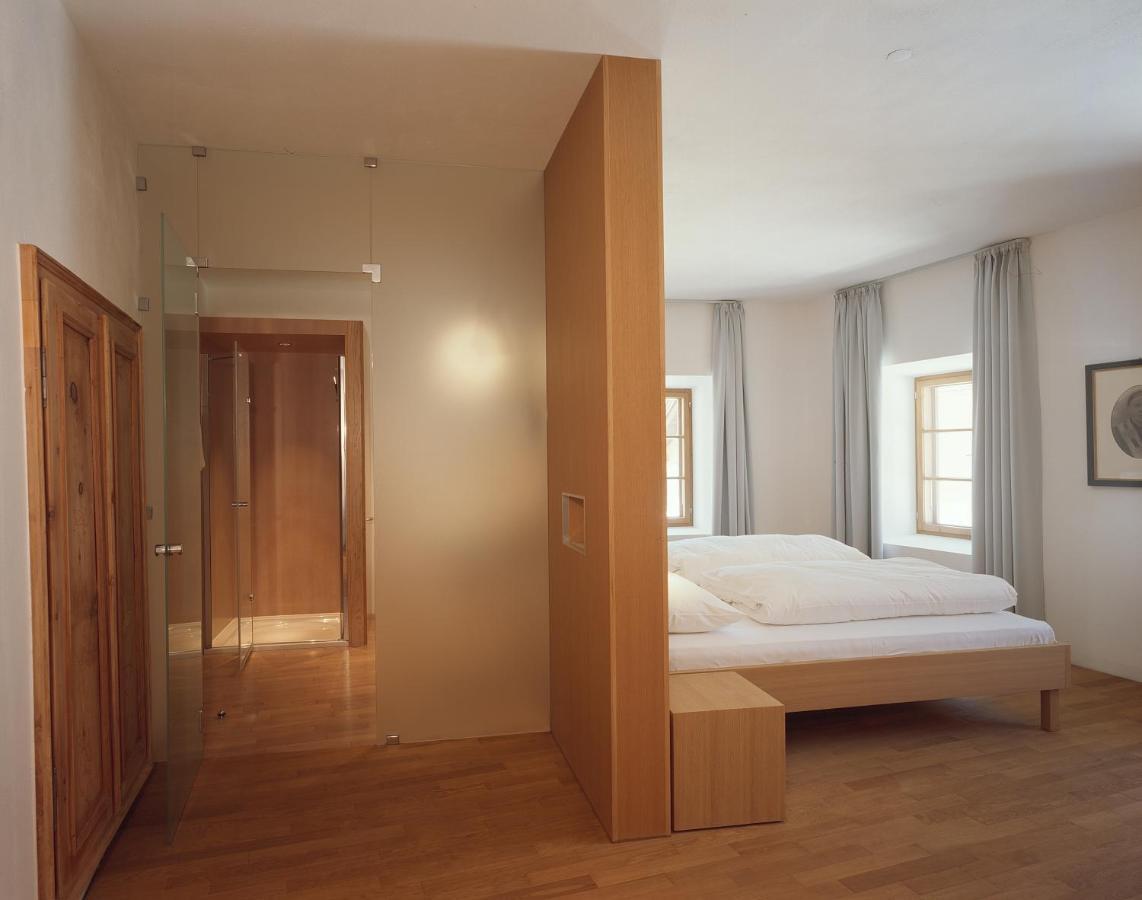 Hotel Gasthof Gruener Baum Glorenza Ruang foto